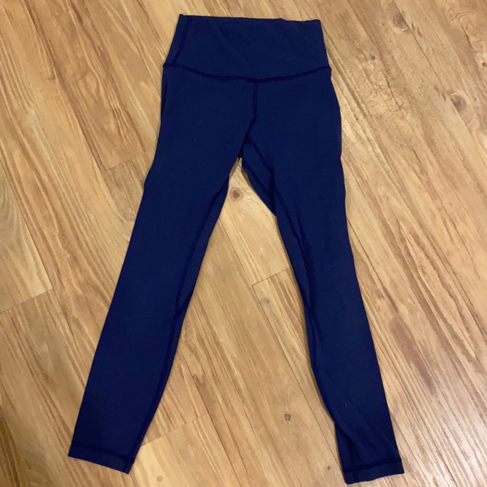Lululemon navy blue aligns